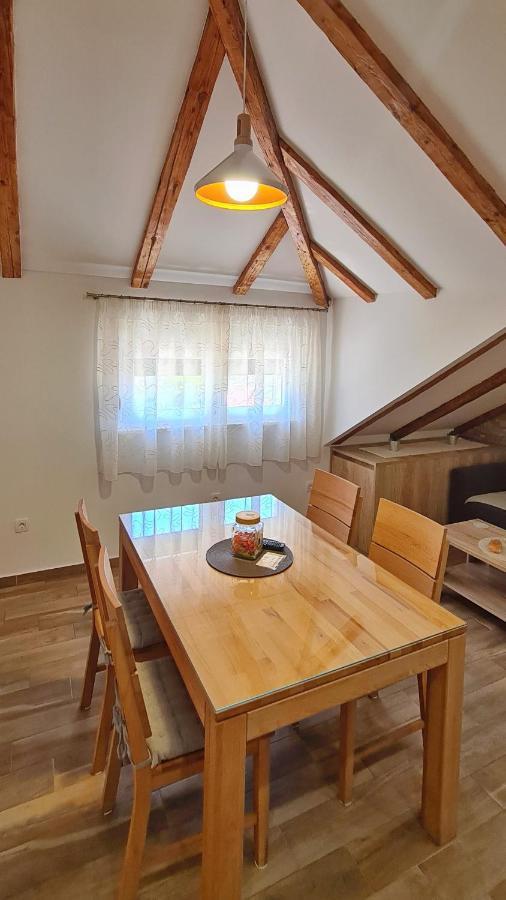 Attic Split Apartment Near City Centre エクステリア 写真