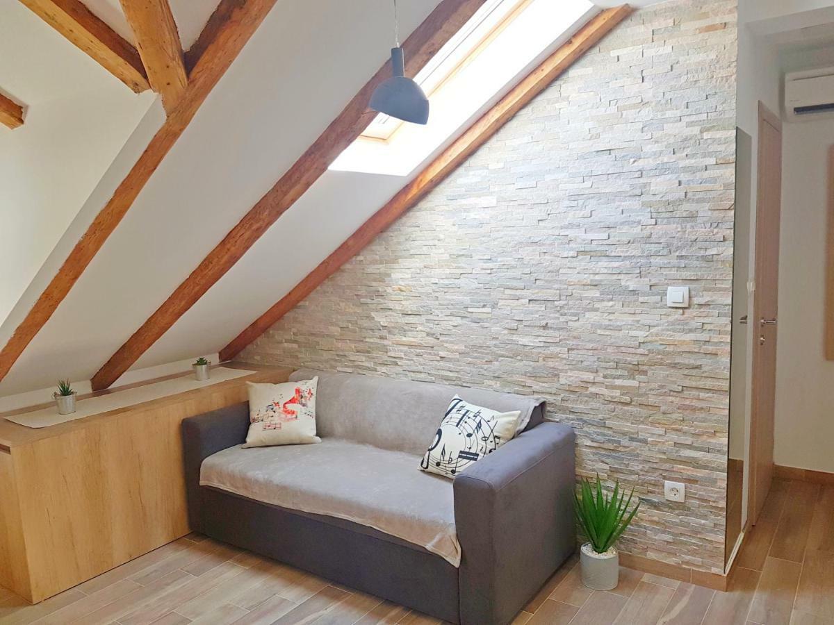Attic Split Apartment Near City Centre エクステリア 写真